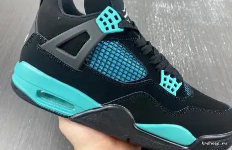 4 BQ7669-132 "Tiffany" BQ7669-132  RETRO  JORDAN 0429